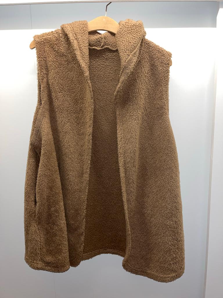 Teddy bodywarmer met capuchon - Maat XL, Kleding | Dames, Bodywarmers, Ophalen of Verzenden, Gedragen, Maat 46/48 (XL) of groter