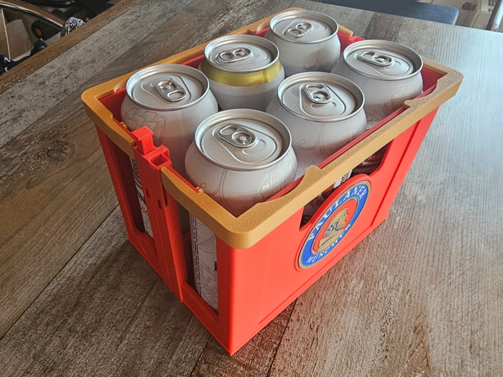 Mini krat van Paulaner. Ruimte voor 6x 0,5l, Ophalen of Verzenden, Nieuw, Meerkleurig, Kunststof