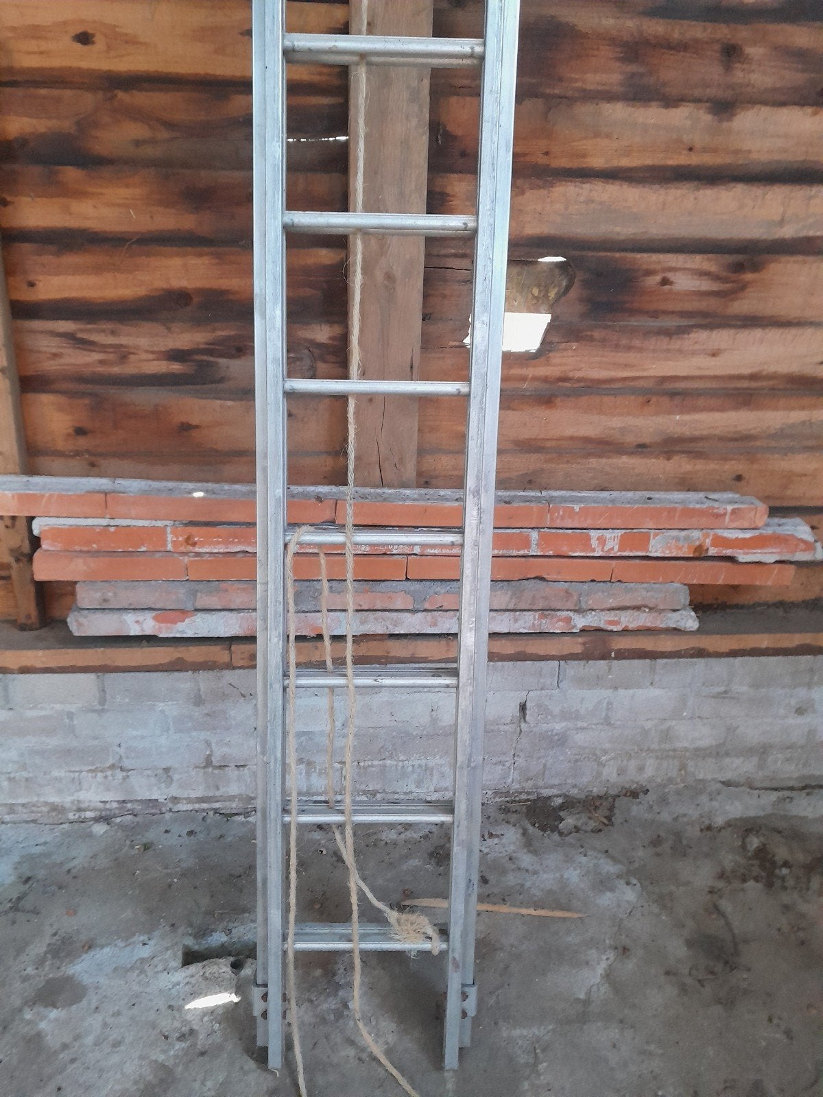 5 betonnen lateien van 1 tot 1,5 mtr, Doe-het-zelf en Verbouw, Ophalen, Minder dan 2 meter