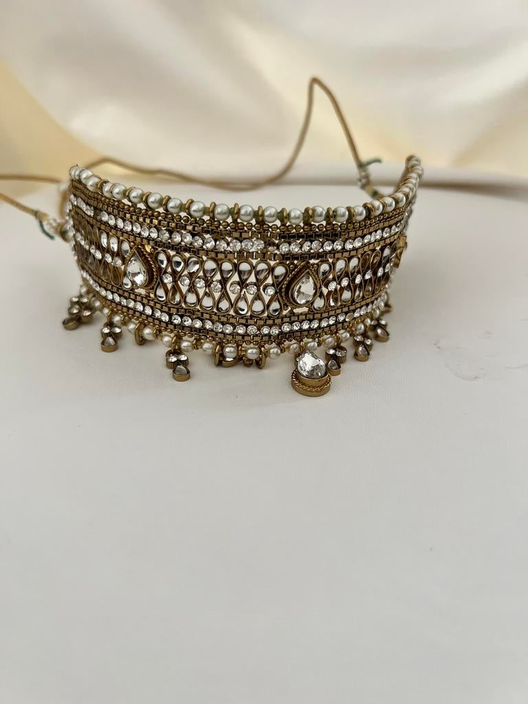 Indian bollywood ketting choker 1 diamantje is eruit, Ophalen of Verzenden, Zo goed als nieuw
