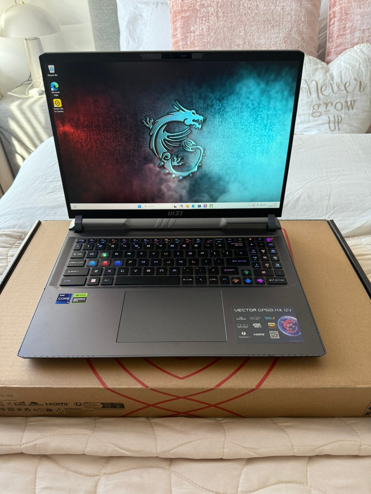 MSI Gaming Laptop – RTX 4080 | i9-12900HX | 32GB DDR5 | 1TB, Computers en Software, Ophalen of Verzenden, Zo goed als nieuw, Gaming