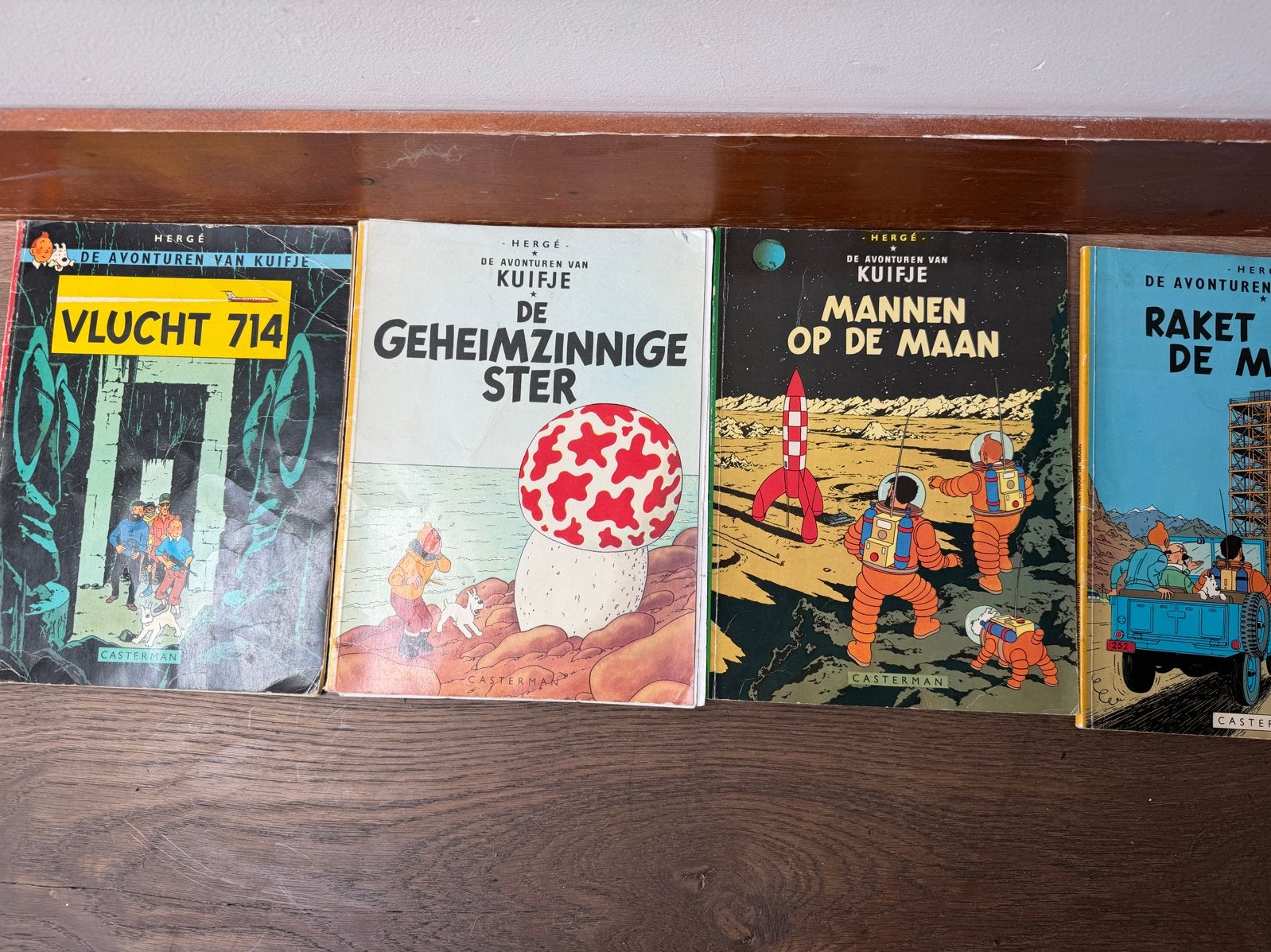 Kuifje stripboeken - Diverse titels, Meerdere stripboeken, Ophalen of Verzenden, Gelezen