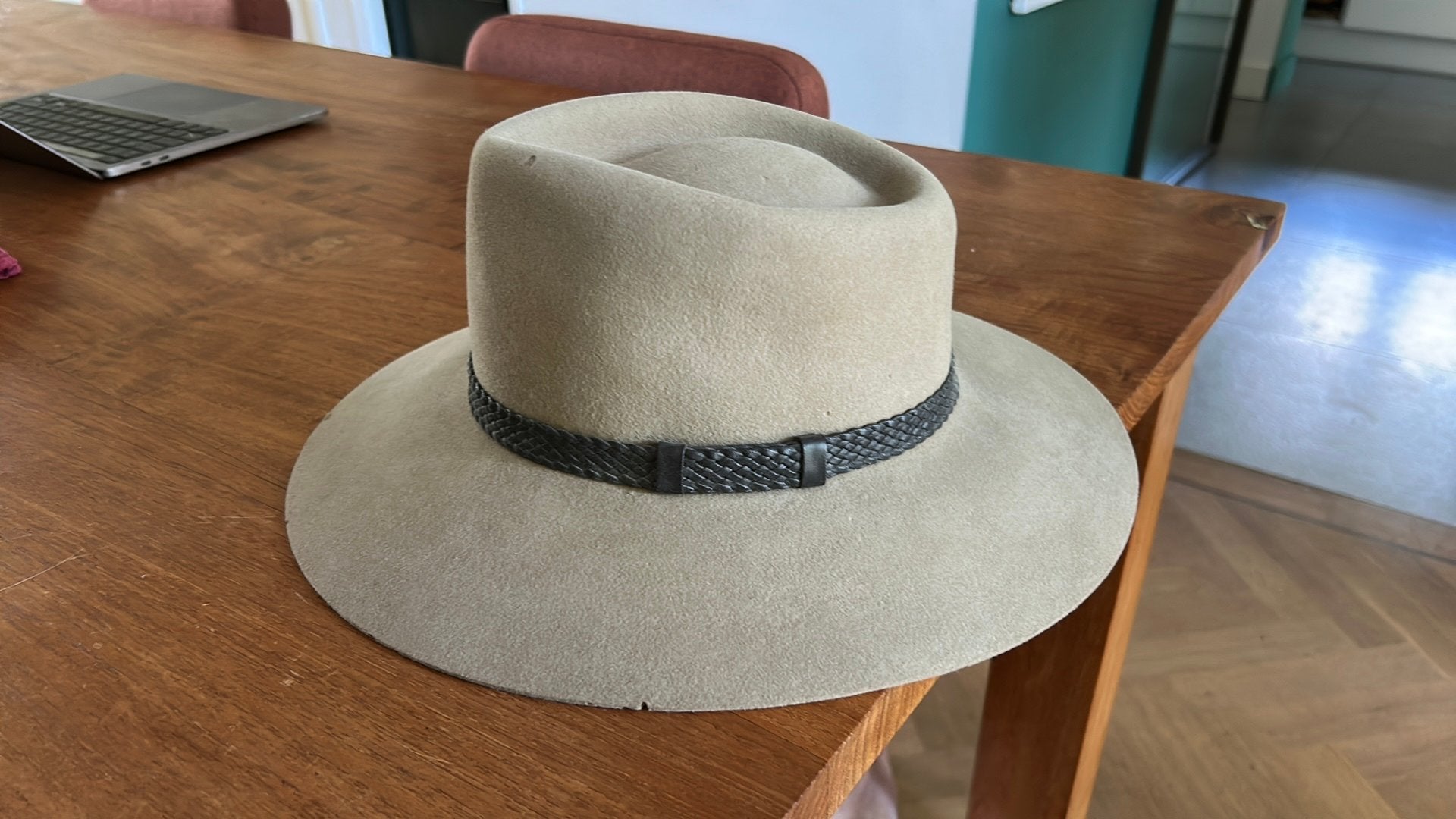 Prachtige Rodd&Gunn, Kleding | Dames, Hoeden en Petten, Ophalen of Verzenden, Zo goed als nieuw, 56 of 57 cm (M, 7 of 7⅛ inch)