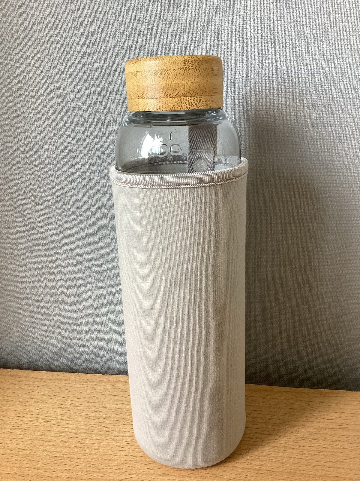 Waterdrop Glazen Fles 600 ml met Hoes - Nieuw, Nieuw, Ophalen of Verzenden, Grijs, Overige merken