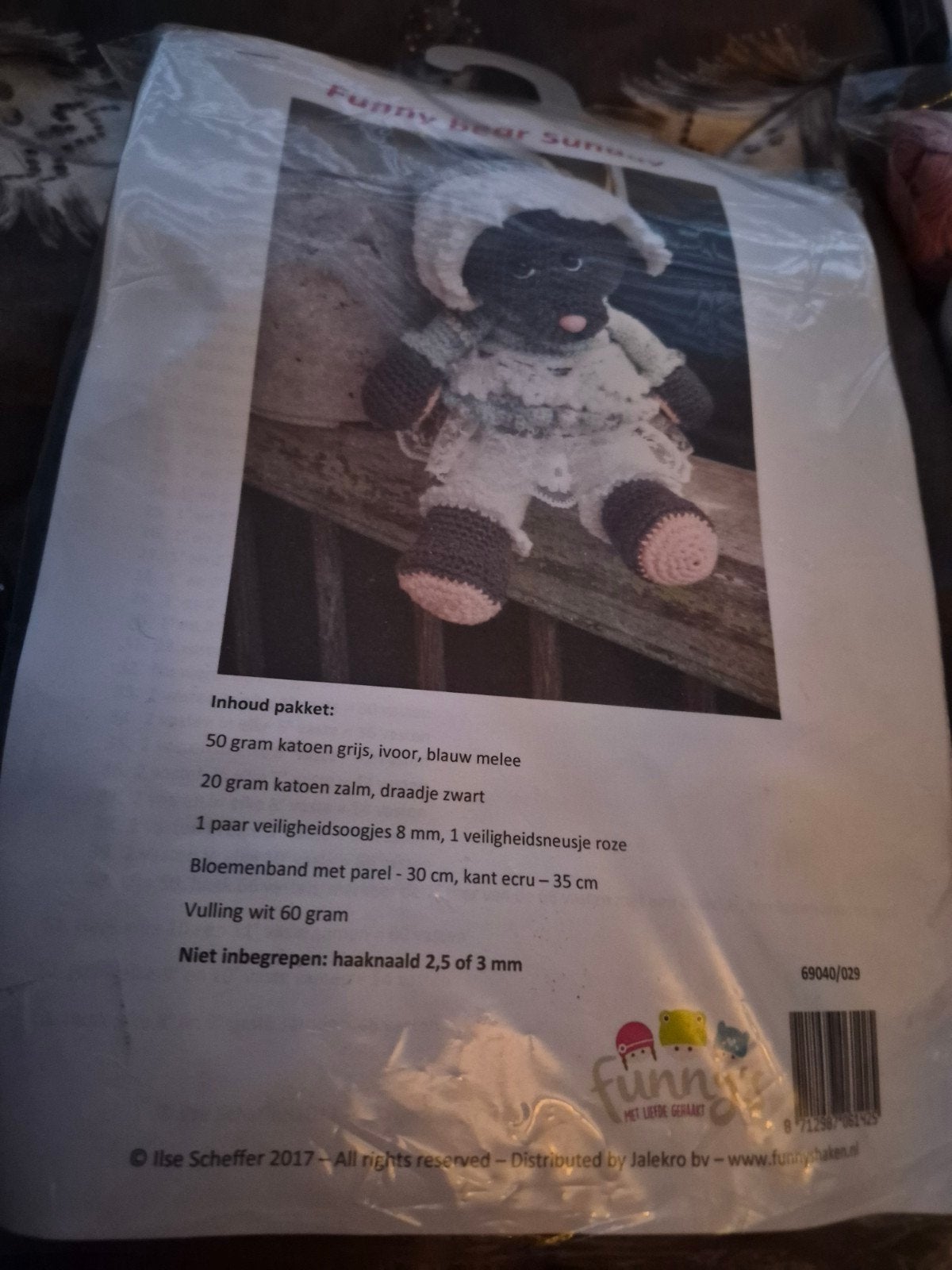 Funny haakpakket funny bear sundayVaste pr€17,50, Hobby en Vrije tijd, Breien en Haken, Verzenden, Nieuw, Haken, Wol of Garen