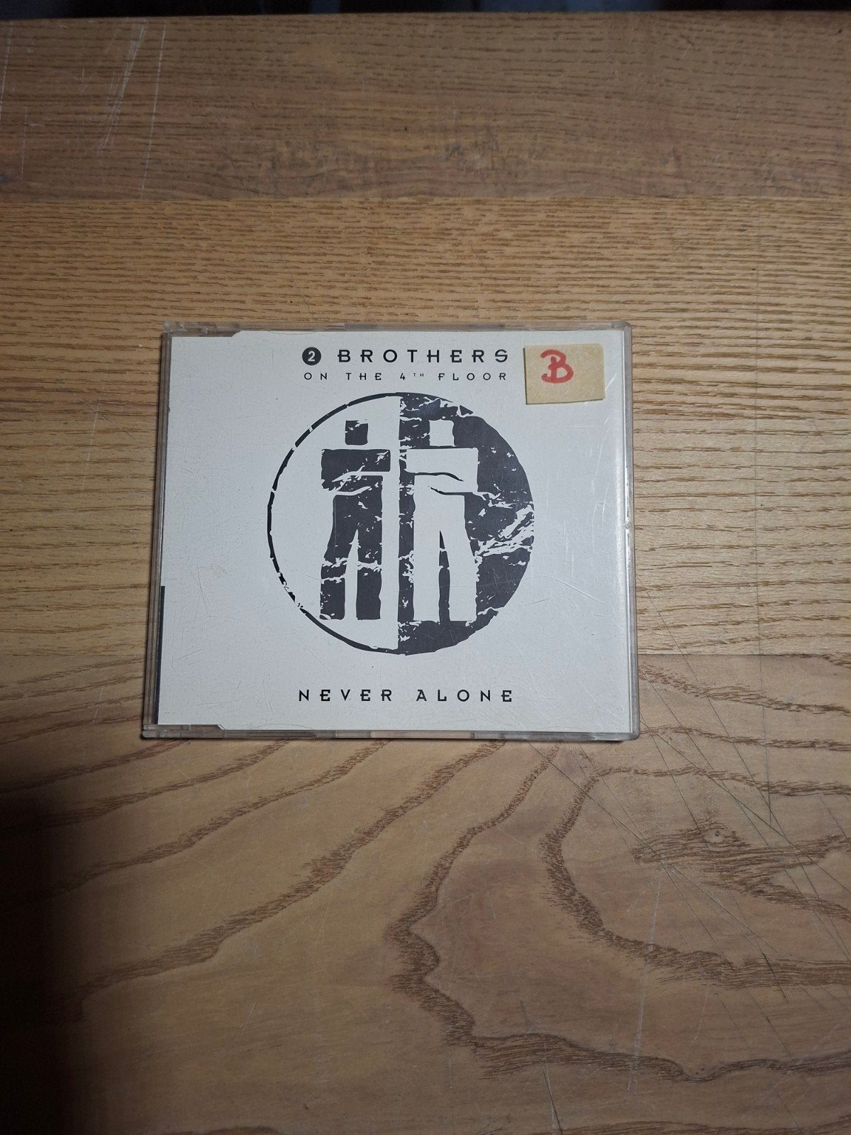 2 Brothers on the 4th Floor - Never Alone CD Single, Ophalen of Verzenden, Gebruikt, Elektronisch, Single