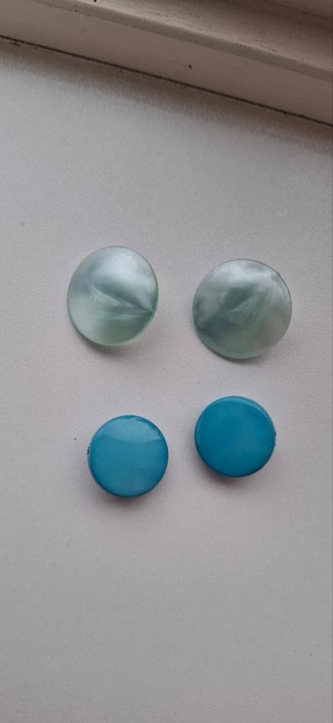 2 leuke Vintage Clips Oorbellen in turquoise en zacht groen, Ophalen of Verzenden, Zo goed als nieuw, Groen