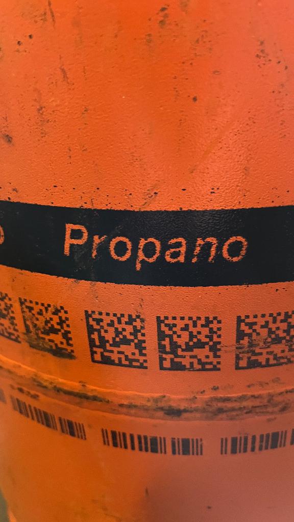 Spaanse gasfles Oranje. Propaan., Caravans en Kamperen, Kampeeraccessoires, Ophalen, Gebruikt
