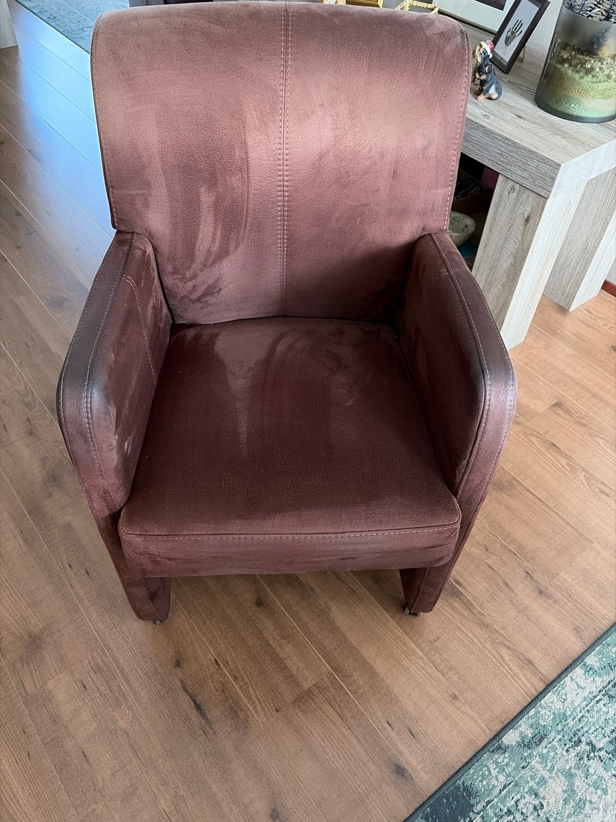 4 Bruine Verrijdbare Stoelen in Nette Staat, Ophalen, Gebruikt, Bruin, Vier