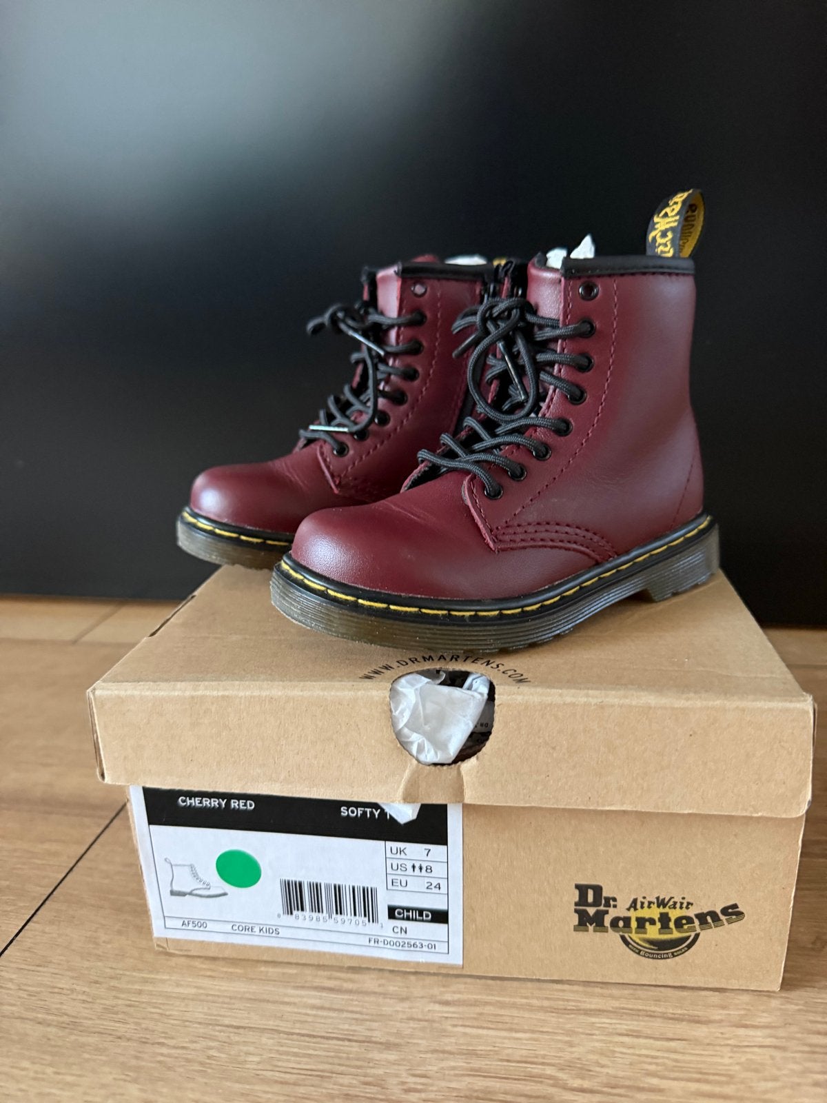 Dr. Martens Cherry Red Laarzen Maat 24 - Zo goed als nieuw, Jongen of Meisje, Ophalen of Verzenden, Laarzen, Zo goed als nieuw