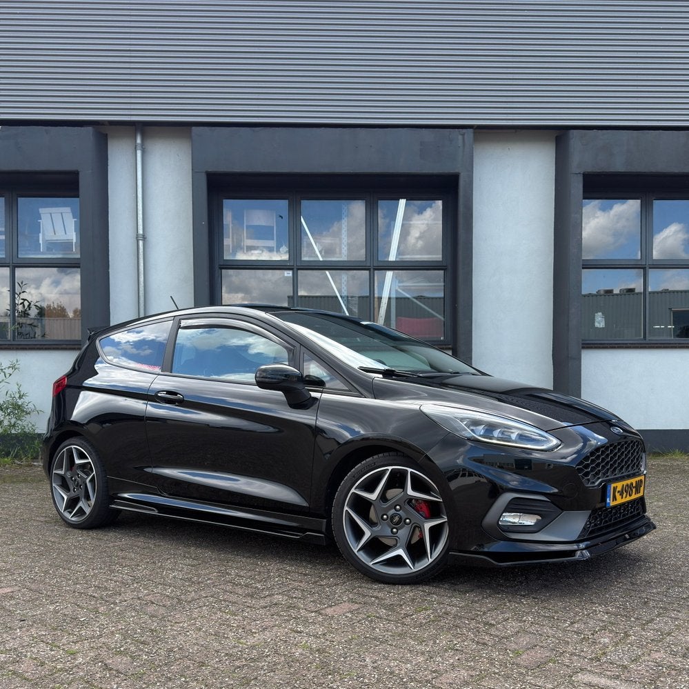 Ford Fiësta ST 1.5 200pk 3dr 2018 Zwart Maxton Perf. Pack, Auto's, Voorwielaandrijving, Zwart, Lane Keeping Assist, Zwart