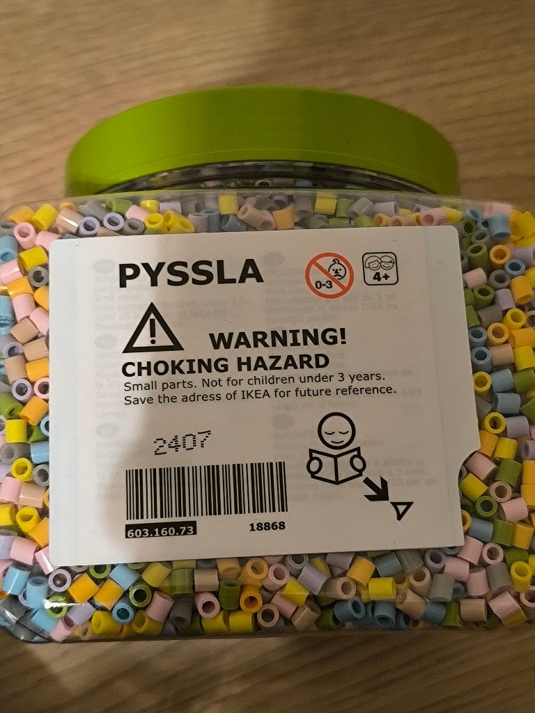 IKEA PYSSLA strijkkralen / knutselset, Ophalen of Verzenden, Gebruikt, Knutselen