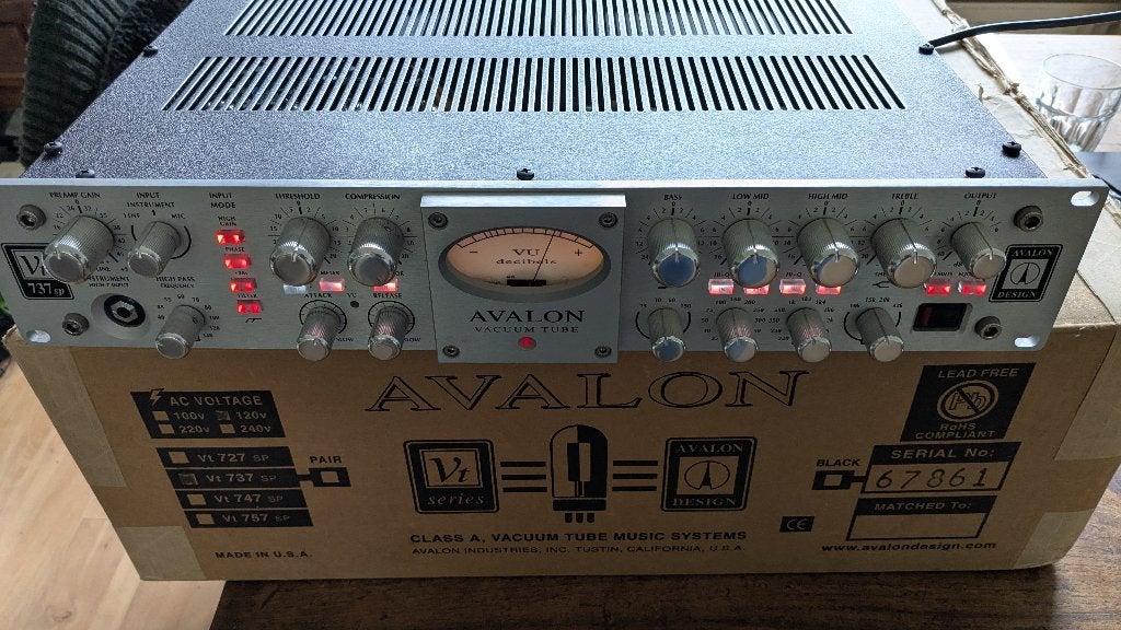 Avalon Design VT 737 sp, Ophalen, Zo goed als nieuw, Audio