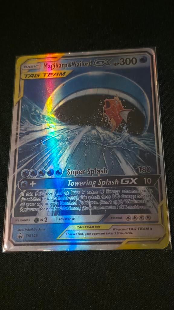 Magikarp & Wailord GX TAG TEAM Pokémon Kaart SM166, Ophalen of Verzenden, Zo goed als nieuw, Losse kaart, Foil