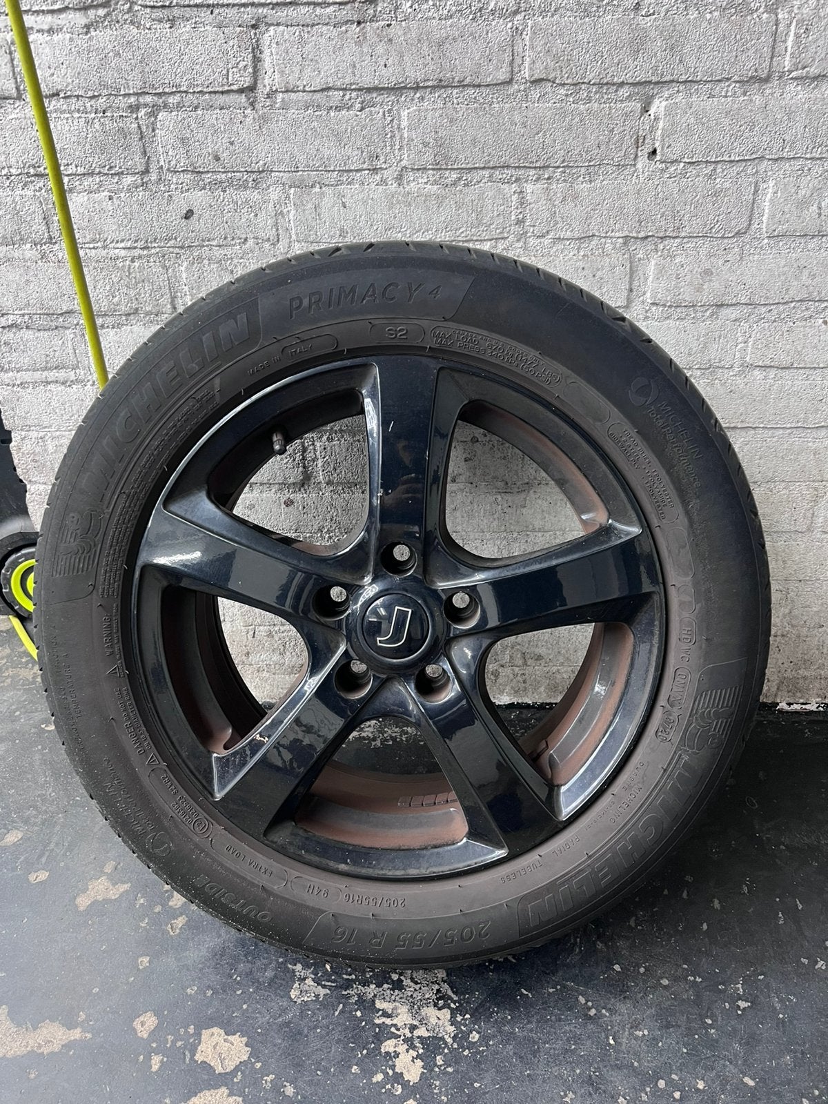 Renault Megane 16 inch velgen | Michelin Primacy zomerbanden, Auto-onderdelen, 16 inch, Banden en Velgen, Zomerbanden, 205 mm
