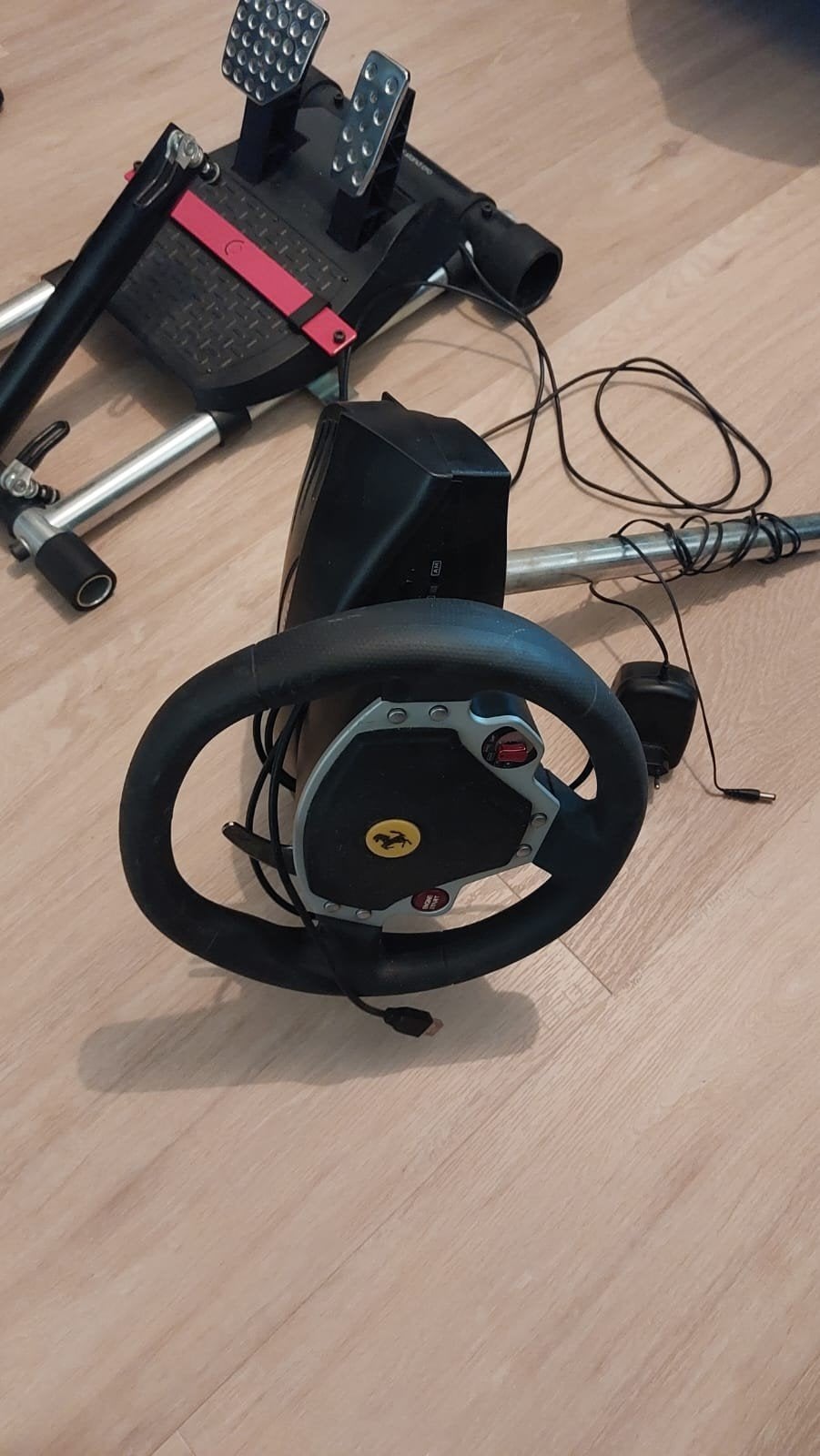 Gaming Stuur met Pedalen en Wheel Stand Pro, Spelcomputers en Games, Spelcomputers | Overige Accessoires, Racestuur, Gebruikt