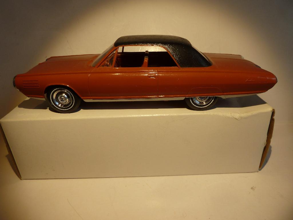 CHRYSLER CORP. TURBINE CAR  (20 cm.) + doos  (Johan -'s) USA, Ophalen of Verzenden, Nieuw, Auto, Overige merken