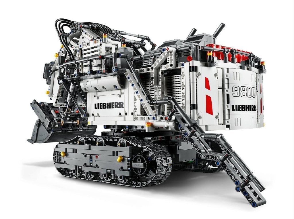 Foto 5 van LEGO Technic #42100 Liebherr R 9800 Graafmachine