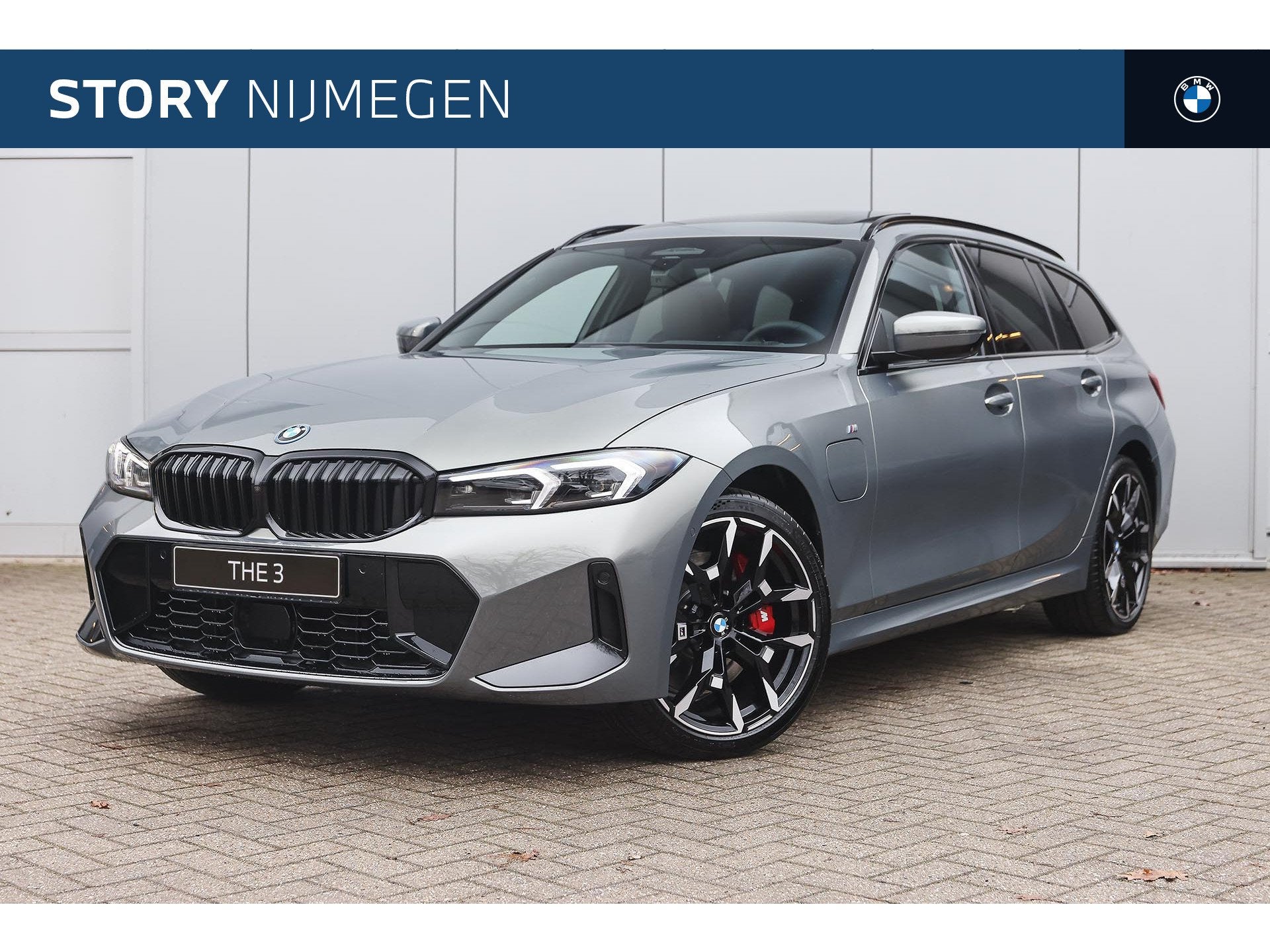BMW 3 Serie Touring 330e M Sport Automaat / Panoramadak / Tr
