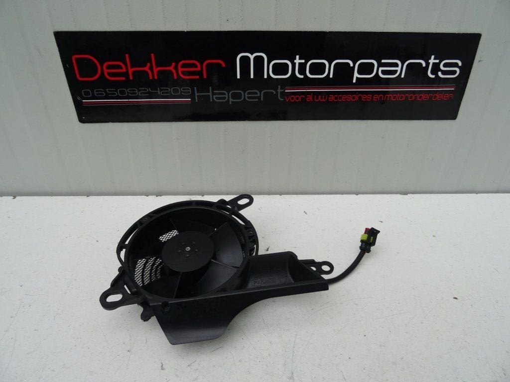 Rechter Koelvin / Ventilator Ducati Diavel 1200 2011-2018, -, -, Nieuw, Ophalen of Verzenden