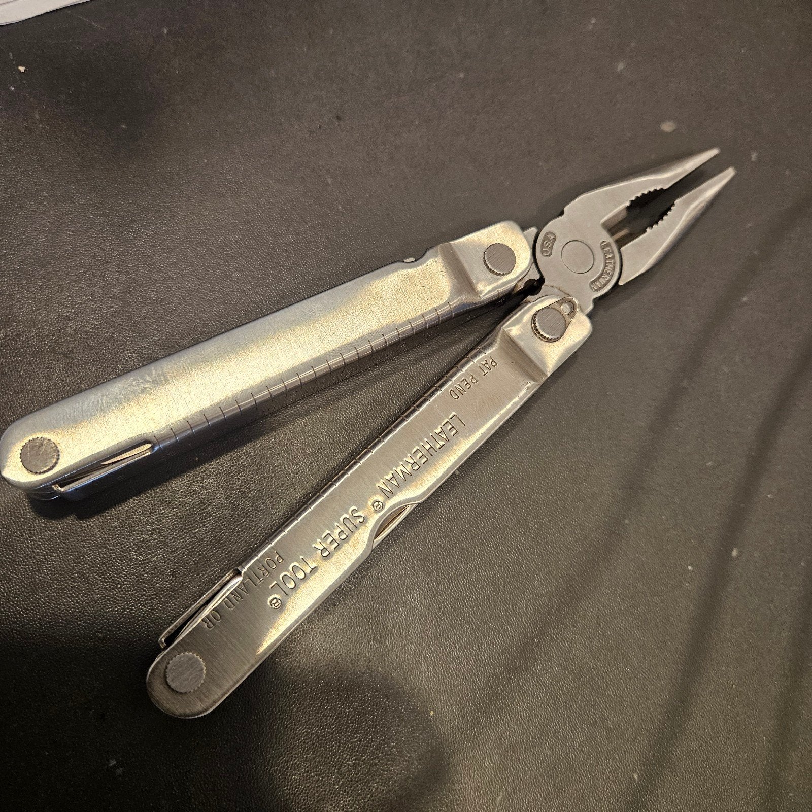 Leatherman Super Tool 1995 met origineel hoesje, Doe-het-zelf en Verbouw, Ophalen of Verzenden