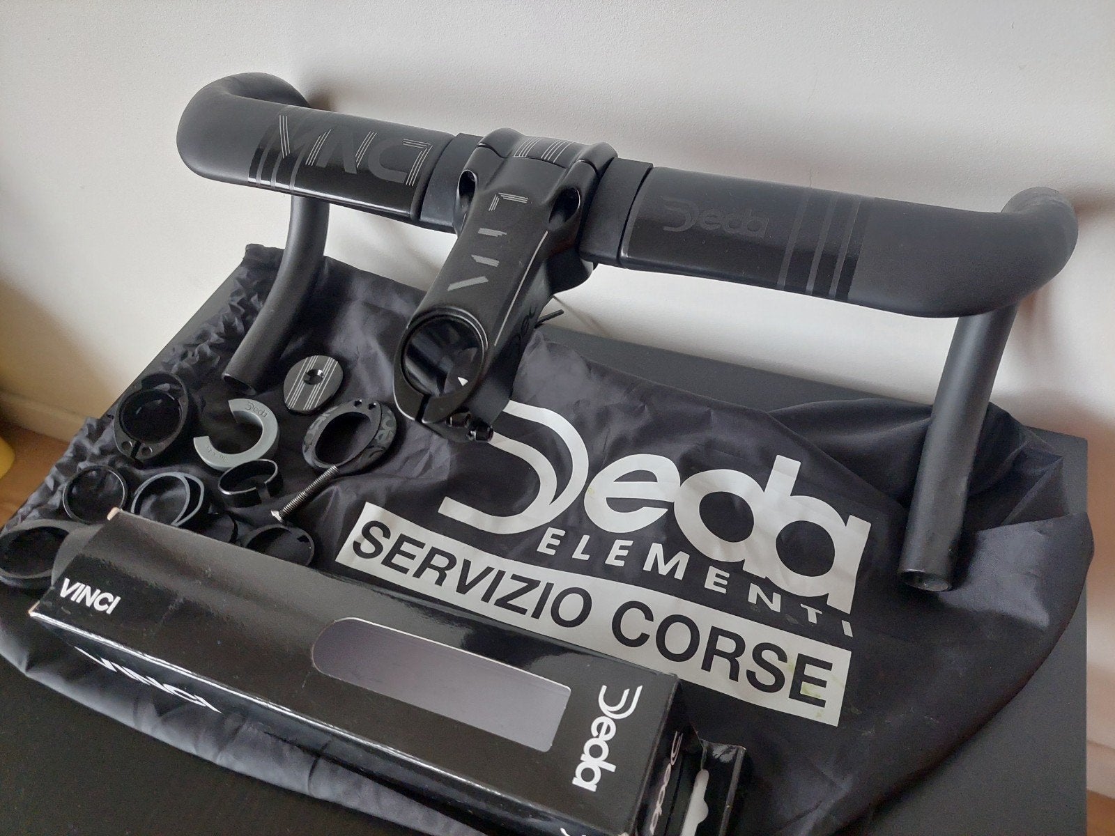 Deda Vinci Aero Carbon Cockpit 420/90 - Stuur & Stuurpen, Fietsen en Brommers, Stuur, Ophalen of Verzenden, Zo goed als nieuw