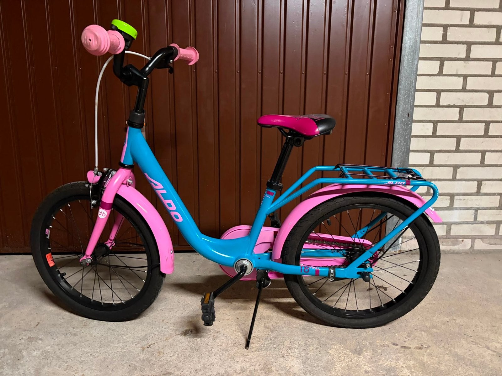 Aldo meisjesfiets 18 inch - lichtblauw/roze - goede staat, Ophalen, Gebruikt, 16 tot 20 inch