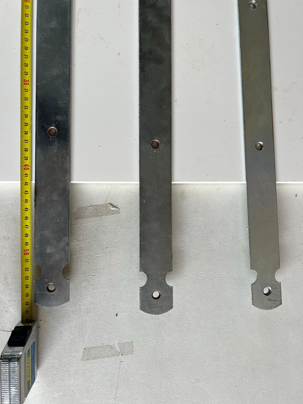 Set van 3 verzinkte scharnieren - 50 cm lang, Ophalen of Verzenden, Gebruikt, IJzer, Scharnier