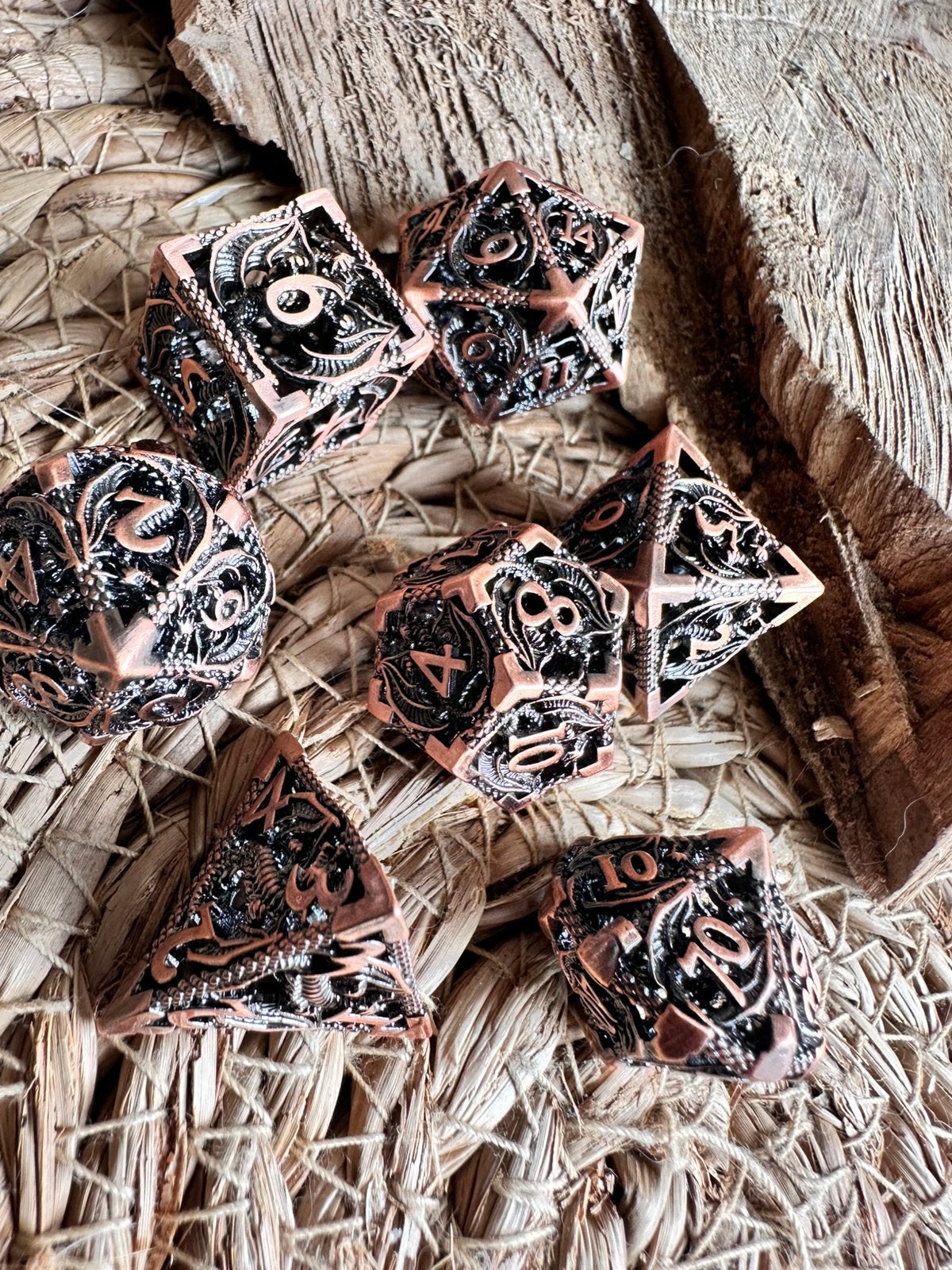 DND dice / Metal gear / draak / RPG / D&D / Fantasy / Nieuw, Ophalen of Verzenden, Nieuw, Overige materialen, Overige merken
