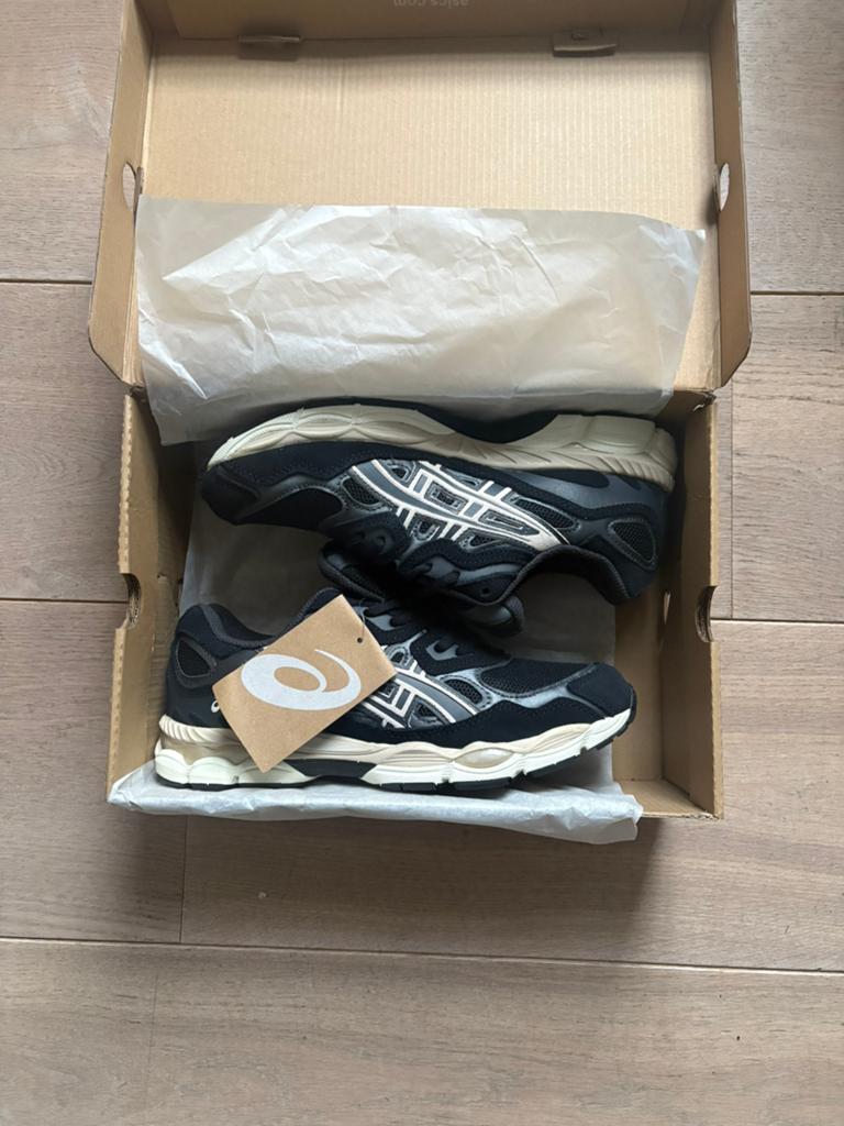 Asics gel-nyc - maat 42,5 - gloed nieuw, Kleding | Heren, Schoenen, Ophalen of Verzenden