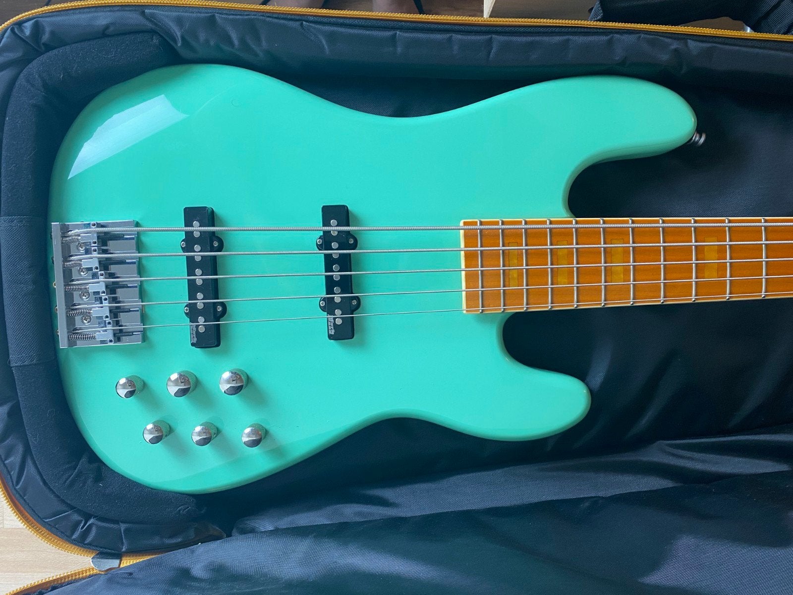 MarkBass GV5 Gloxy Active Jazz Bass Surf Green, Muziek en Instrumenten, Ophalen, Zo goed als nieuw, Elektrisch, 5-snarig