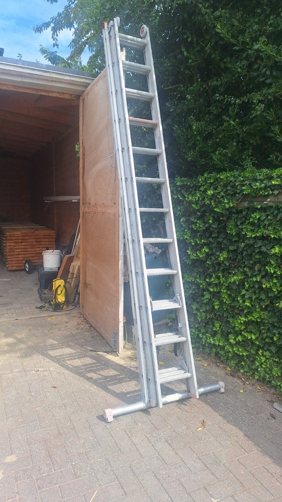 Zeer mooie Altrex 3-delige schuifladder, Ophalen, Gebruikt, Ladder, Opvouwbaar of Inschuifbaar