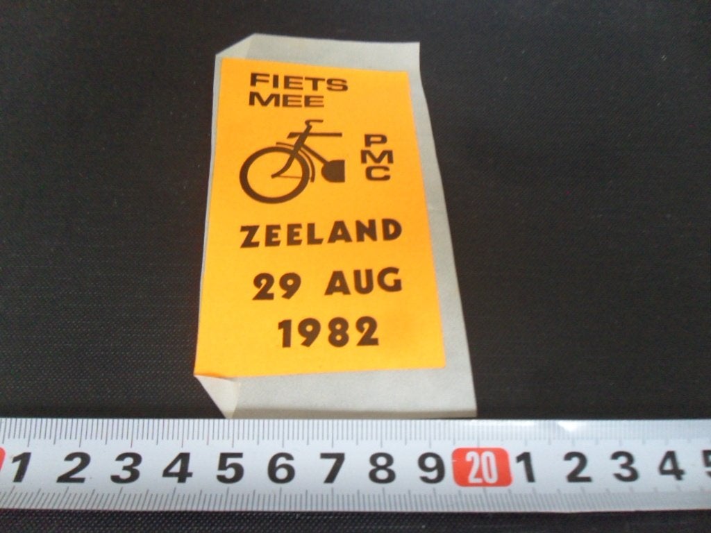 sticker Fiets mee PMC Zeeland 1982, Ophalen of Verzenden, Zo goed als nieuw