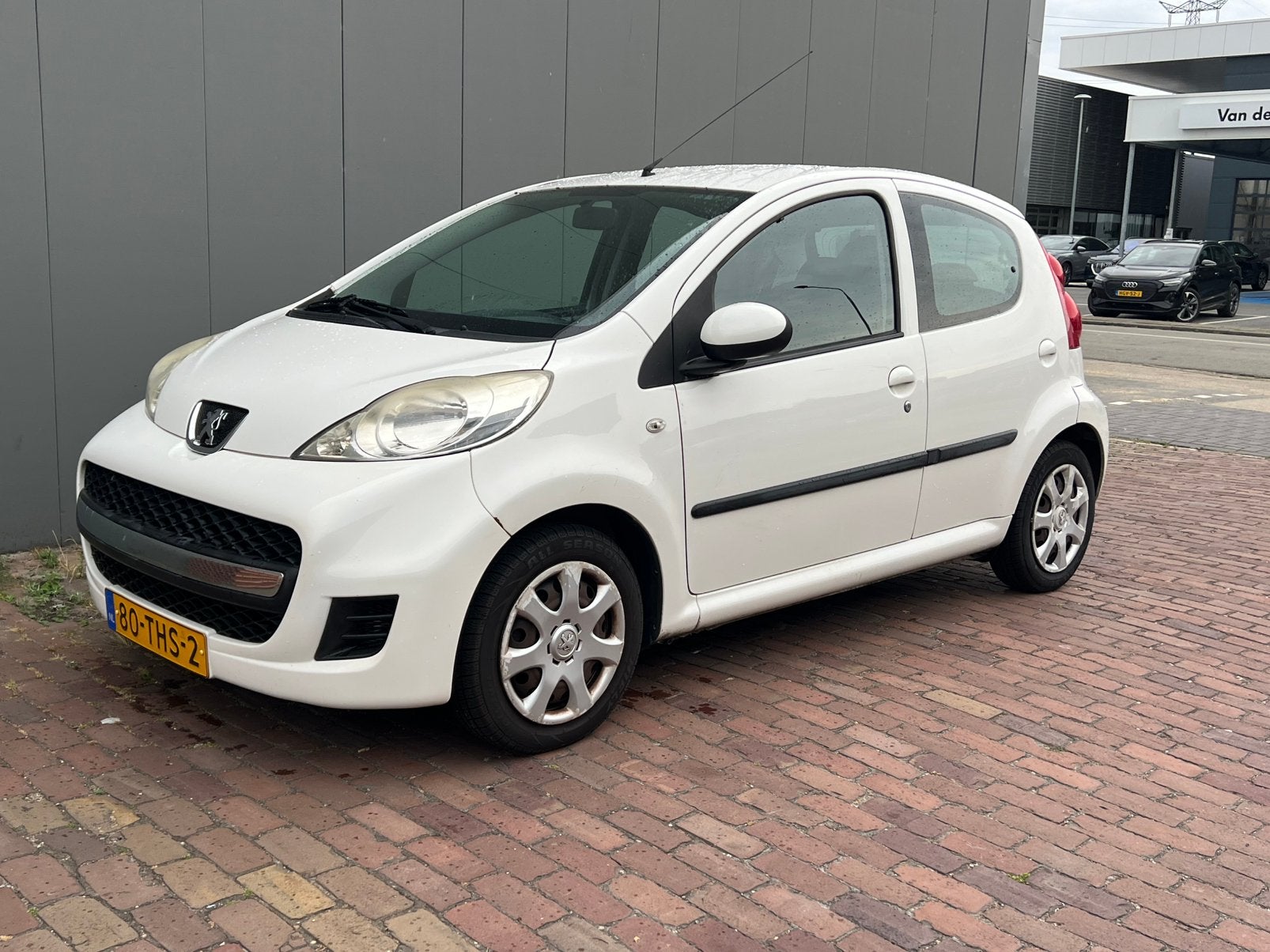 Peugeot 107 1.0 12V 5DR 2012 Wit, Voorwielaandrijving, 4 stoelen, Origineel Nederlands, Bedrijf