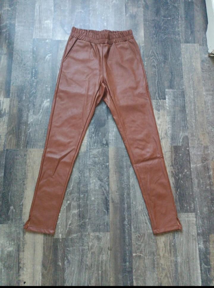 Leuke dames broek maat s, Musthaves by elja, Ophalen of Verzenden, Maat 36 (S), Bruin