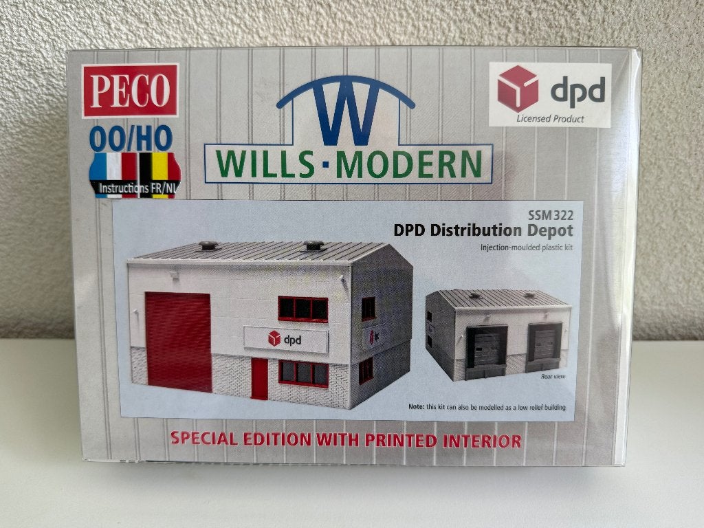 Wills Modern Peco SSM322 DPD distributiedepot (H0/00) (OVP), Hobby en Vrije tijd, Overige merken, Wisselstroom, Brug, Tunnel of Gebouw