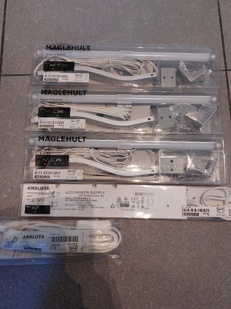 Lamp Ikea Maglehult (3x) + Ansluta Power supply     µ1s, Ophalen of Verzenden