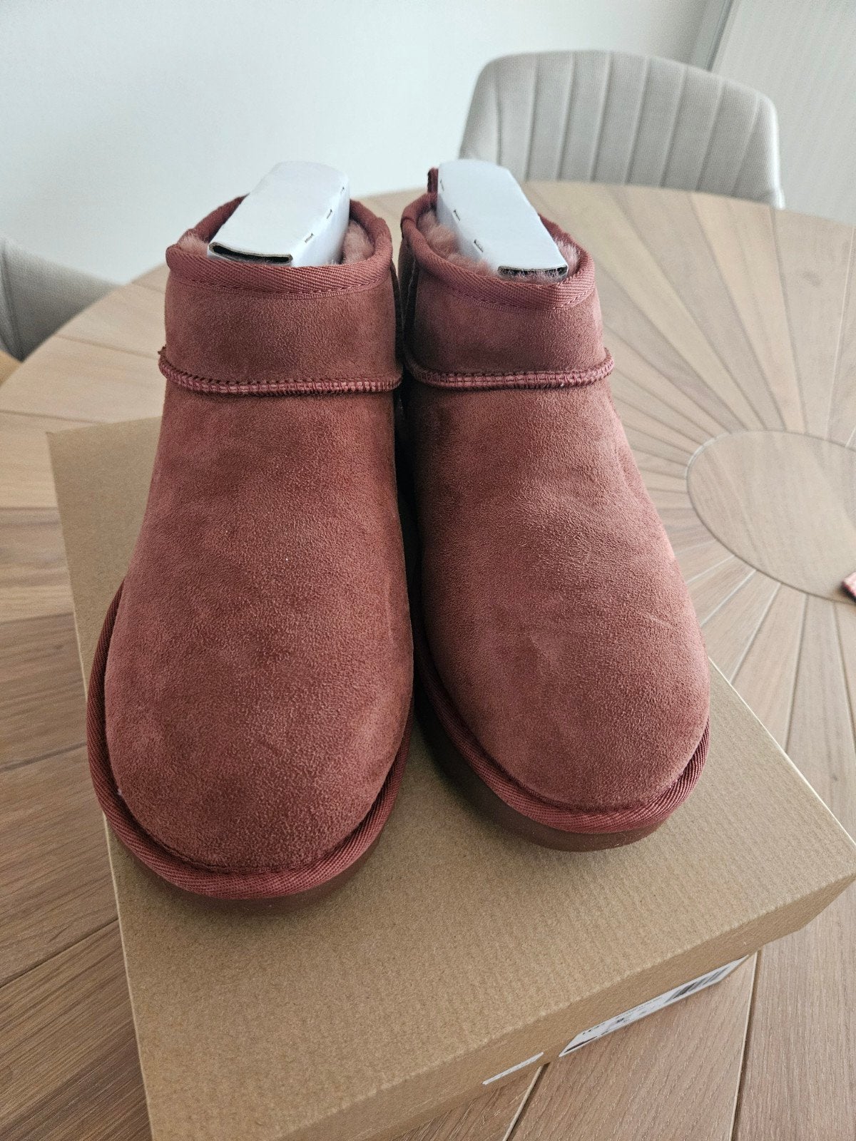 Lage dameslaarsjes merk UGS, Kleding | Dames, Schoenen, Overige kleuren, Verzenden, Lage of Enkellaarzen, Nieuw