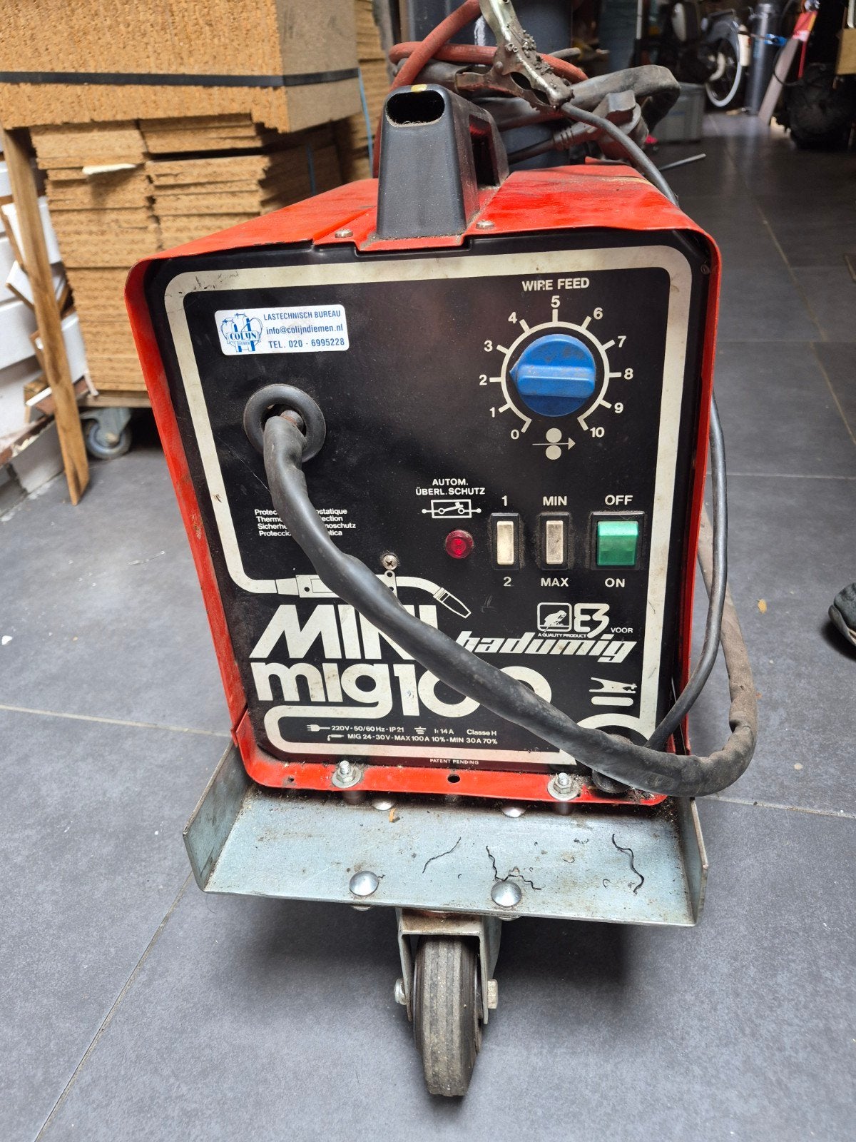 Mini Mig 100 Lasapparaat met gasfles, Doe-het-zelf en Verbouw, Gereedschap | Lasapparaten, Ophalen, Gebruikt, Minder dan 150 ampère