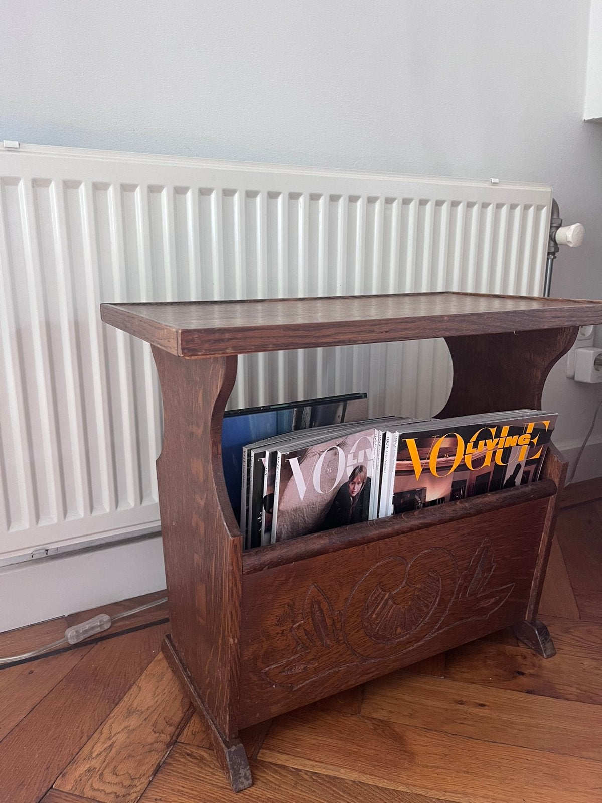 Tijdschriftentafel, Huis en Inrichting, Woonaccessoires | Krantenbakken en Lectuurbakken, Ophalen, Gebruikt, Vintage, Hout