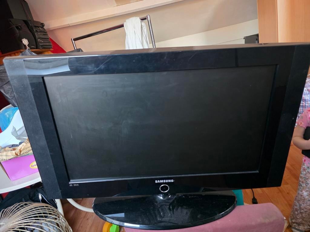 Samsung LE26A330 LCD TV, Ophalen