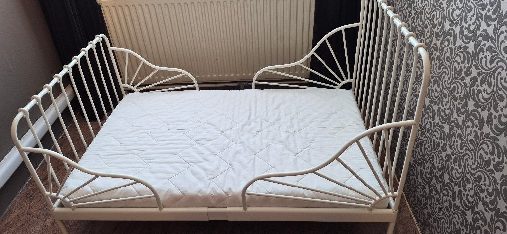 IKEA meegroeibed, 70 tot 85 cm, Zo goed als nieuw, 180 cm of meer, Ophalen