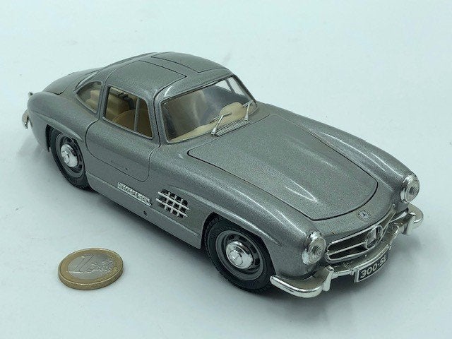 Mercedes 300 SL 1954, Bburago, Hobby en Vrije tijd, Ophalen of Verzenden, Gebruikt, Auto, Bburago