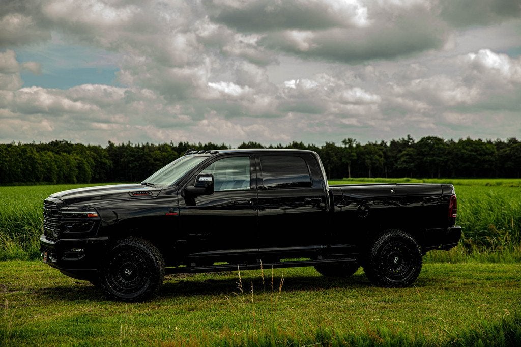 Dodge Ram 2500 laramie 6.7L Cummins Dodge RAM 2500 laramie 6, Auto's, Automaat, 430 pk, 6690 cc, Lederen bekleding