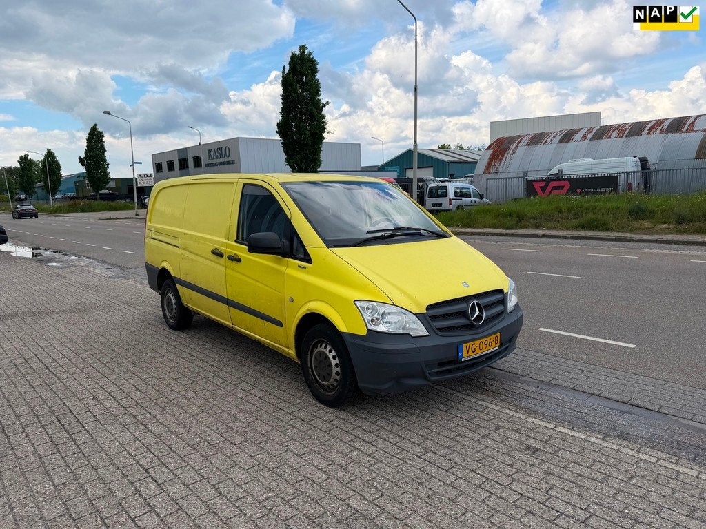 Mercedes-Benz Vito 110 CDI 320 Functional Lang DC Standaard, Auto's, Euro 5, Achterwielaandrijving, Gebruikt, Bedrijf