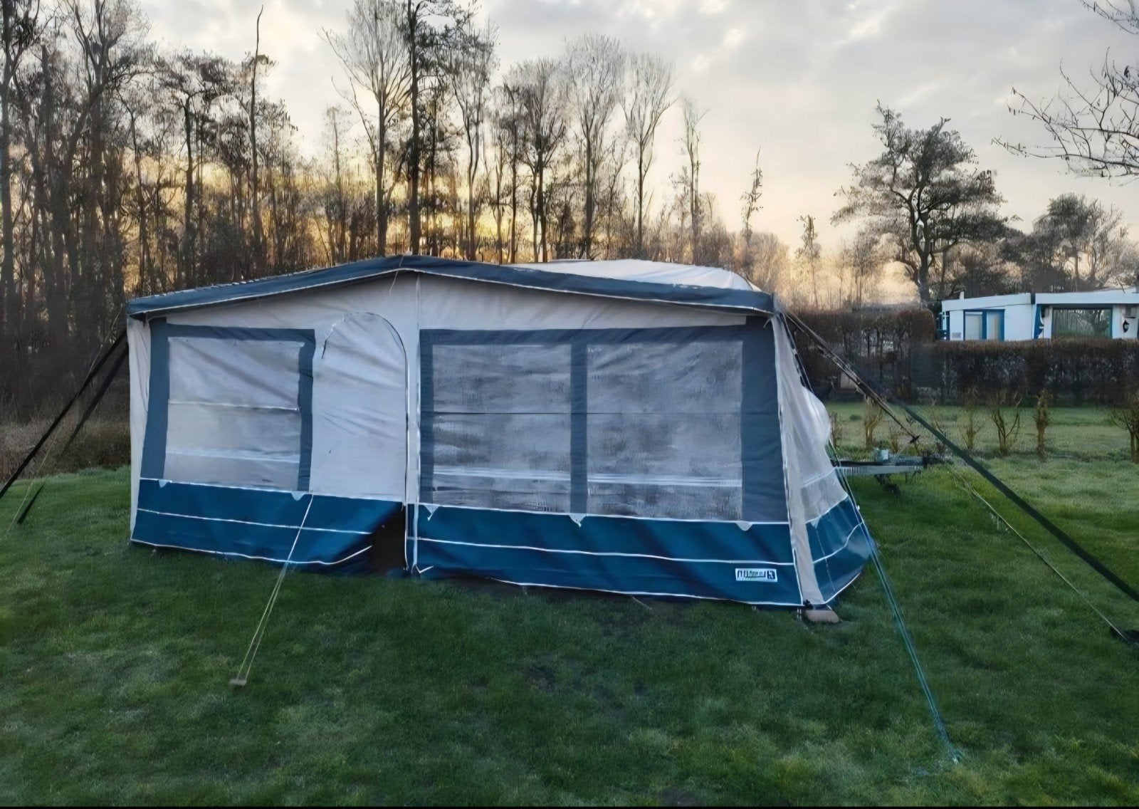 Caravan voortent goldcamp net stokken T.E.A.B, Ophalen, Gebruikt, Tot en met 4