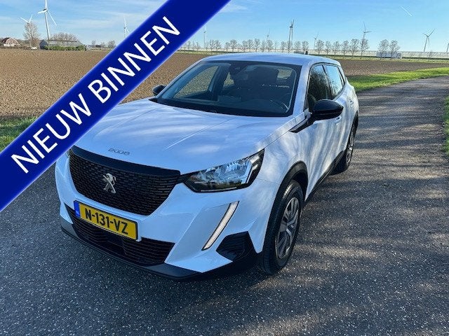 Peugeot 2008 1.2 PureTech Active Navigatie Pdc Enz, Auto's, Peugeot, 12 maanden, 101 pk, Gebruikt, Euro 6
