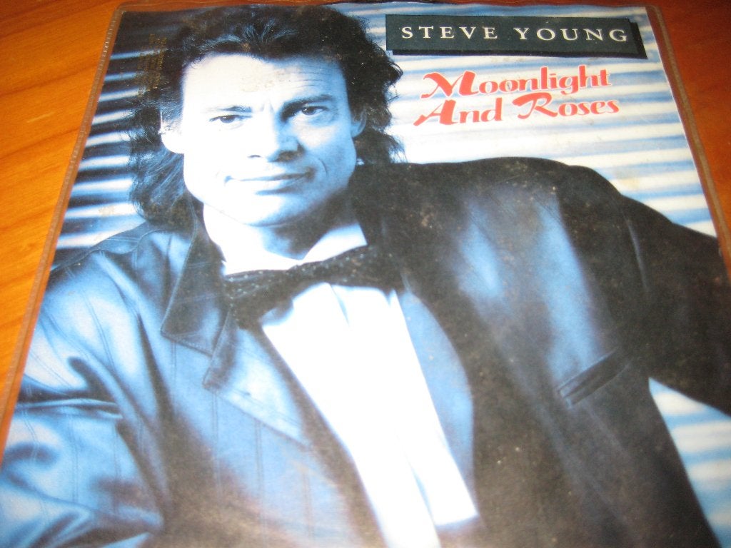 Steve Young: Moonlght and roses, Ophalen of Verzenden, Zo goed als nieuw, Pop, Single