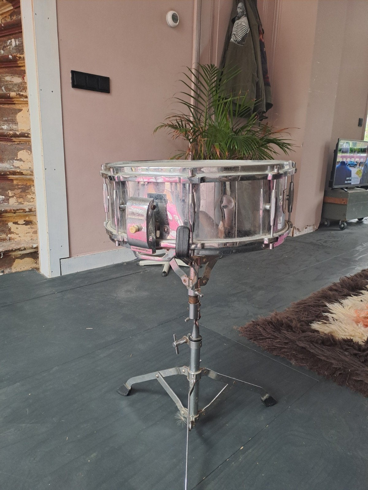 Vintage Snaredrum met standaard - VDG Drums, Muziek en Instrumenten, Drumstellen en Slagwerk, Ophalen, Gebruikt, Overige merken