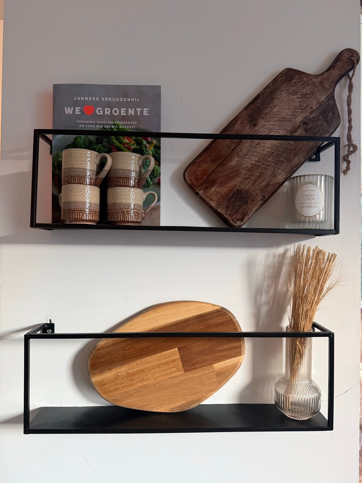 Set van 2 zwarte metalen wandplanken WOOOD, Ophalen of Verzenden, Zo goed als nieuw